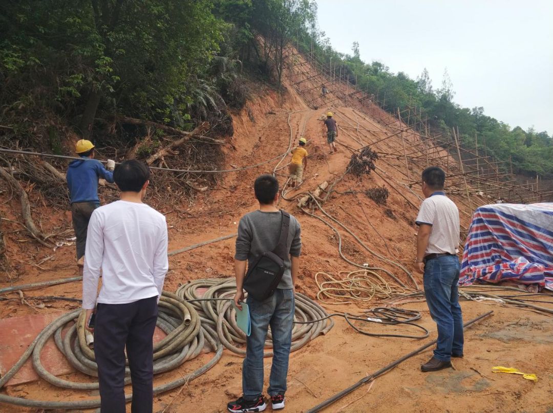项目走访系列（五）：： 边坡地质灾难监理项目走访 ——把关质量，，，以诚相待，，，尊龙Z6官方网站地灾部的清静承诺