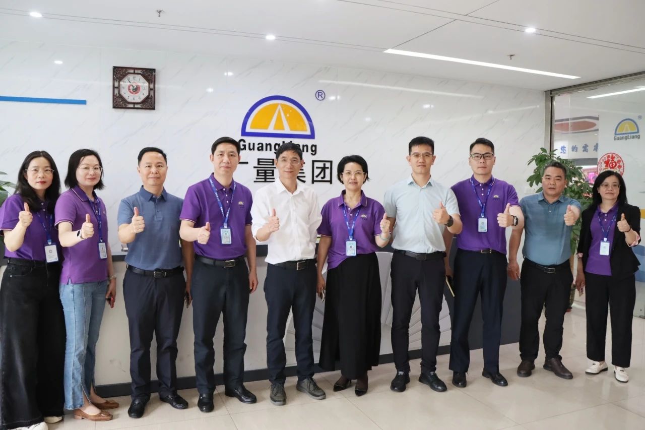 尊龙Z6官方网站集团丨从资源到智慧：尊龙Z6官方网站与中铁二十五局再启战略新局